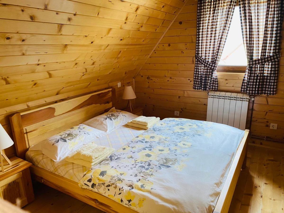 Holiday Homes Durmitorski Gaj & Rent A Quad Žabljak エクステリア 写真