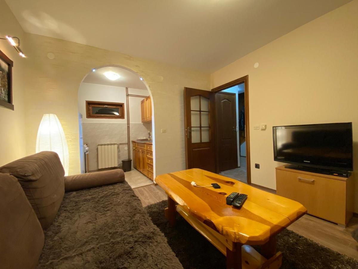Holiday Homes Durmitorski Gaj & Rent A Quad Žabljak エクステリア 写真