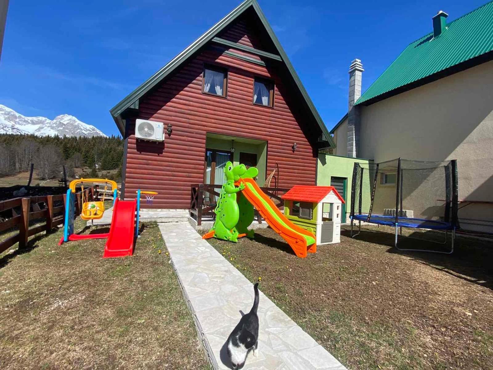 Holiday Homes Durmitorski Gaj & Rent A Quad Žabljak エクステリア 写真