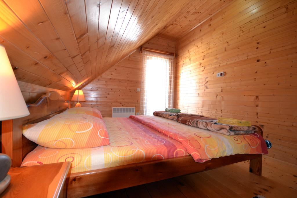 Holiday Homes Durmitorski Gaj & Rent A Quad Žabljak エクステリア 写真
